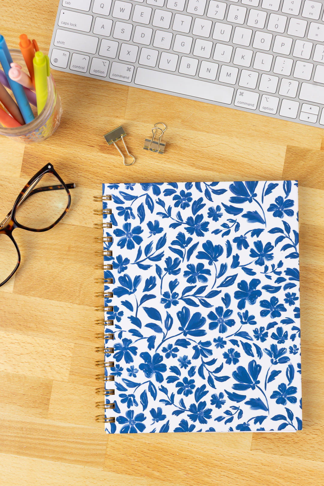 PORCELAIN FLORAL
HARDCOVER SPIRAL NOTEBOOK, 7X9"